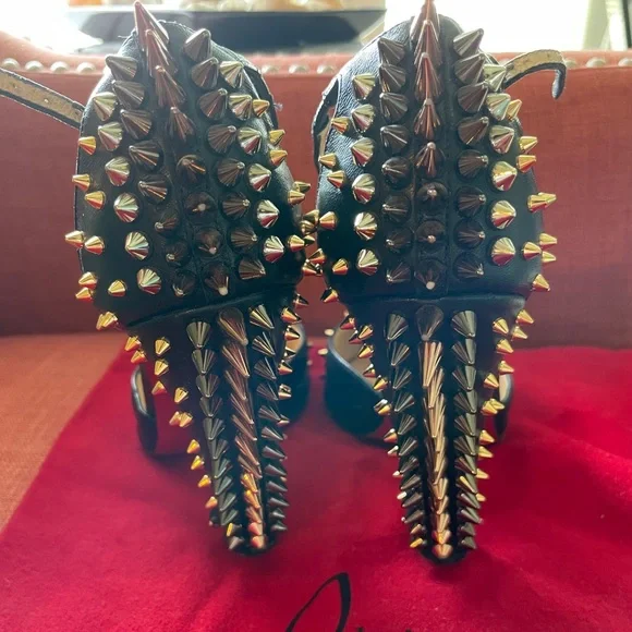 Christian Louboutin leather spike heels 35 - Picture 5 of 9